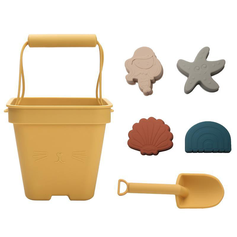 SAND TOYS