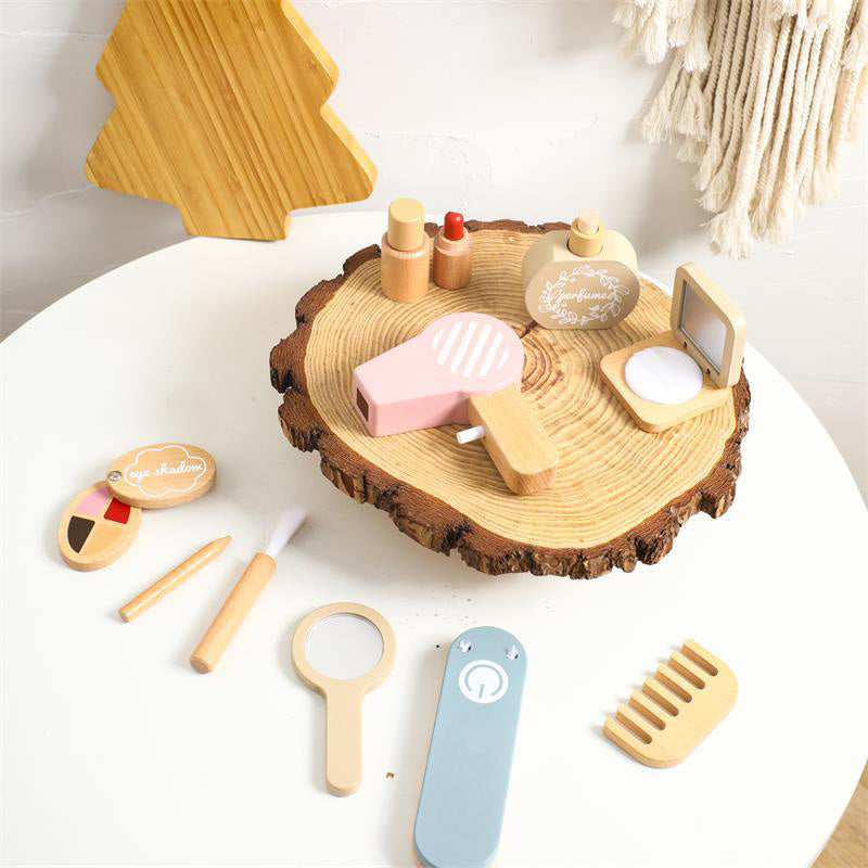 MAKE UP TOY
