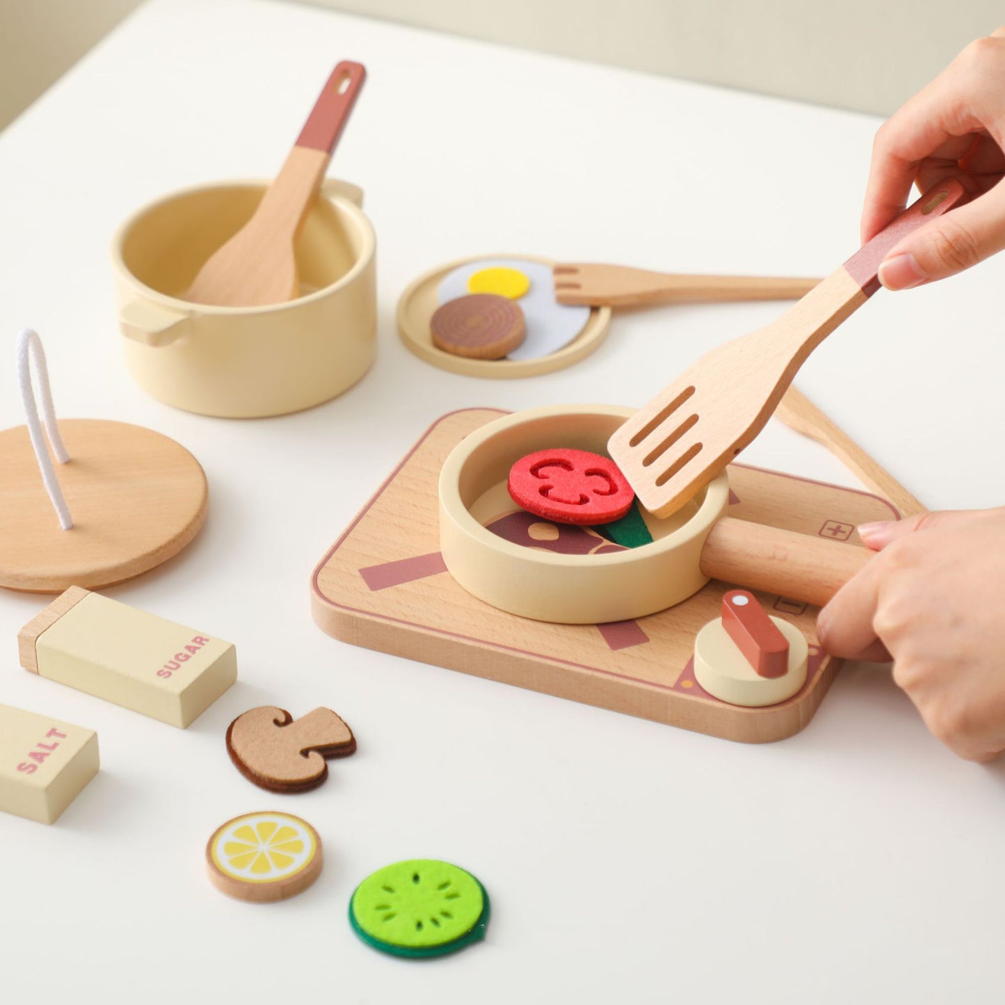 KITCHEN TOY
