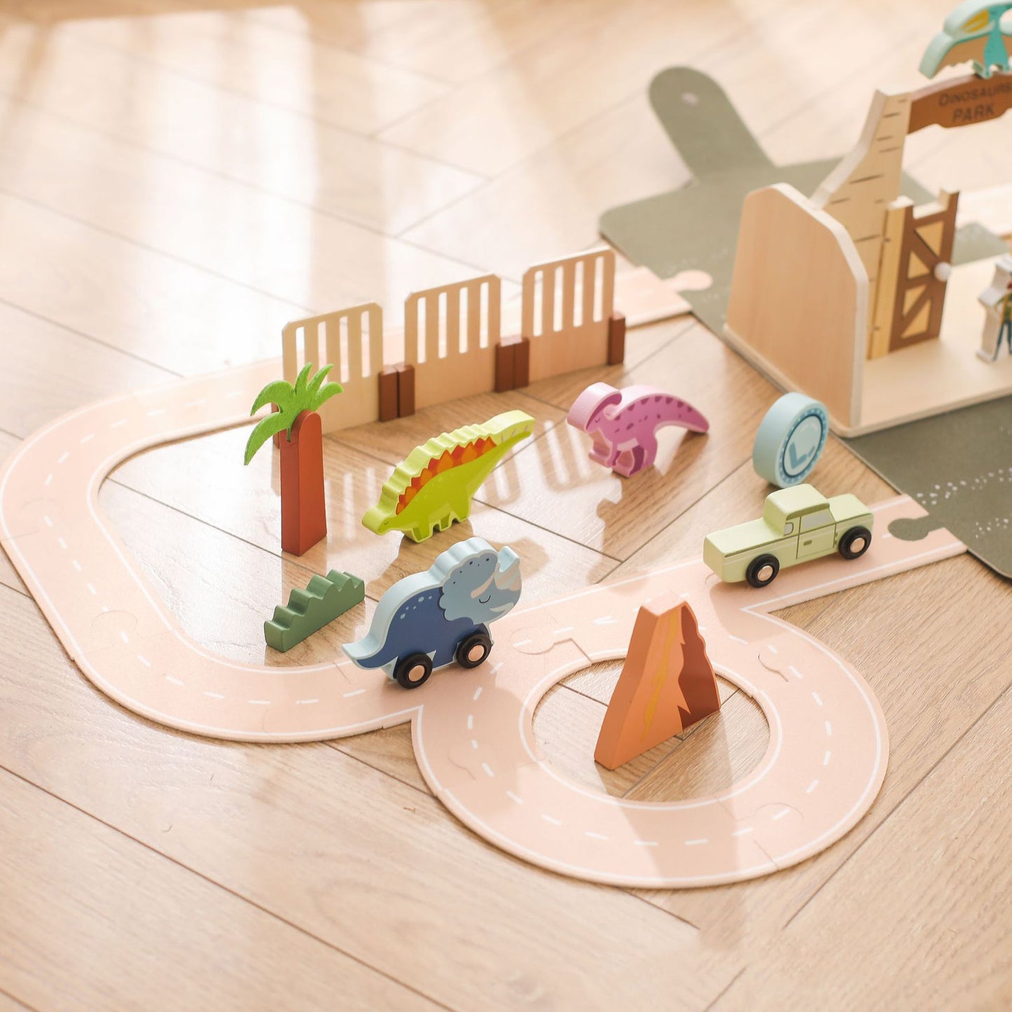DINOSAUR TRACK TOY