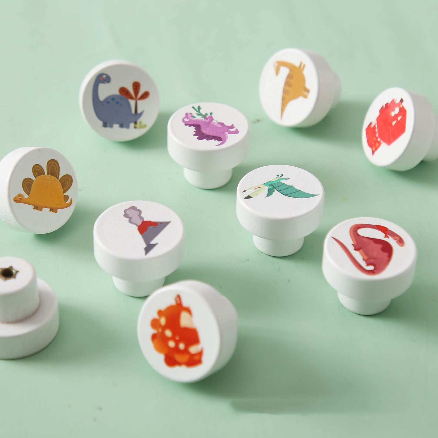 DRAWER KNOBS