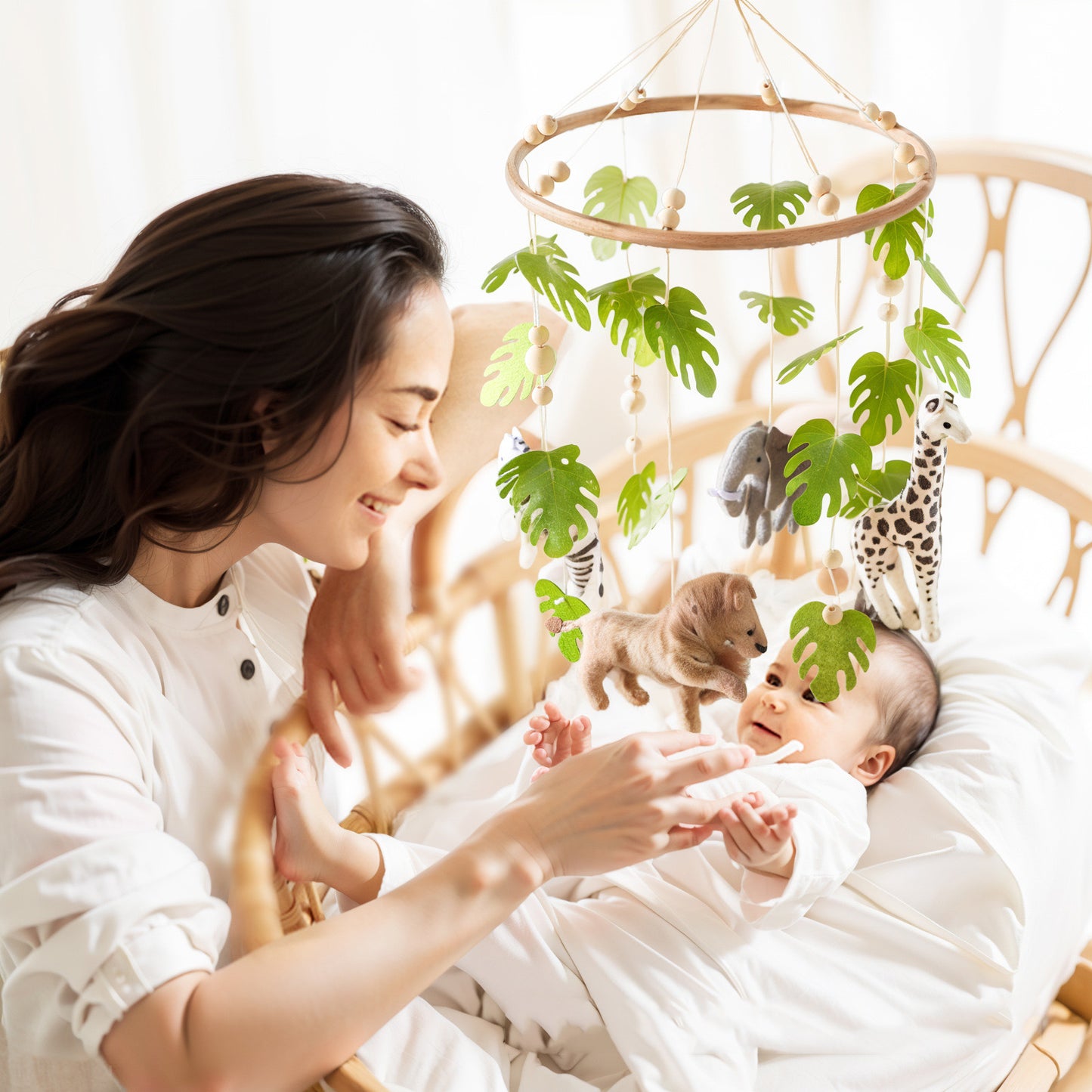 BABY MOBILE (FOREST)