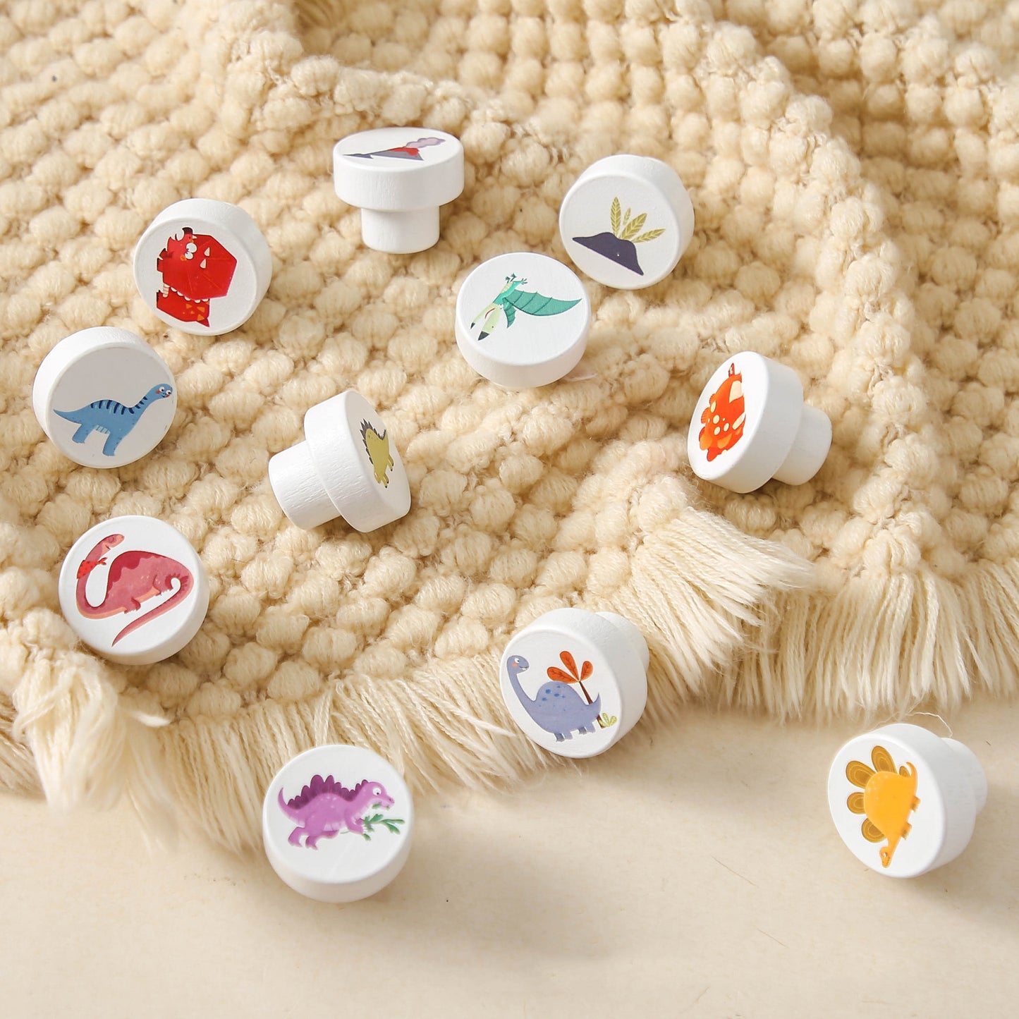 DRAWER KNOBS