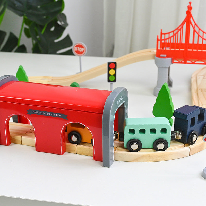 TRAIN TOY