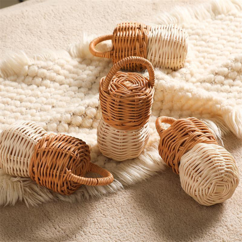 BABY RATTLE (RATTAN)