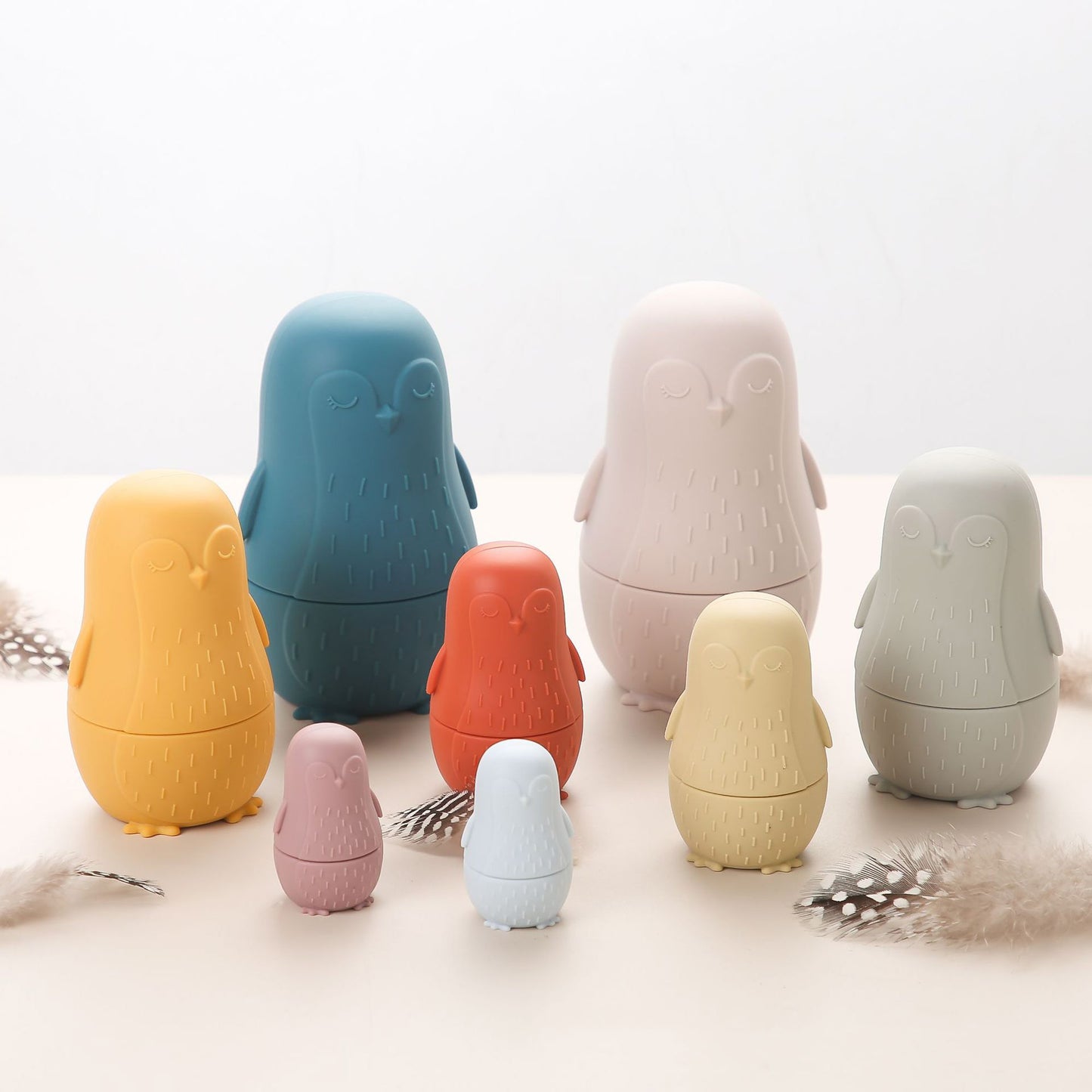 NESTING DOLLS (PENGUIN)