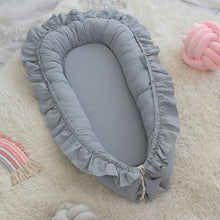 Load image into Gallery viewer, BABY NEST(RUFFLE) - Blue Wonder Space
