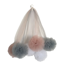 Load image into Gallery viewer, TULLE POM POM - Wonder Space

