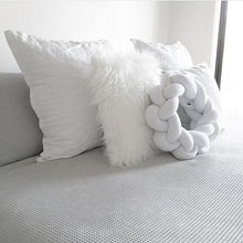 Load image into Gallery viewer, KNOTTED PILLOW(BRAID) - Wonder Space

