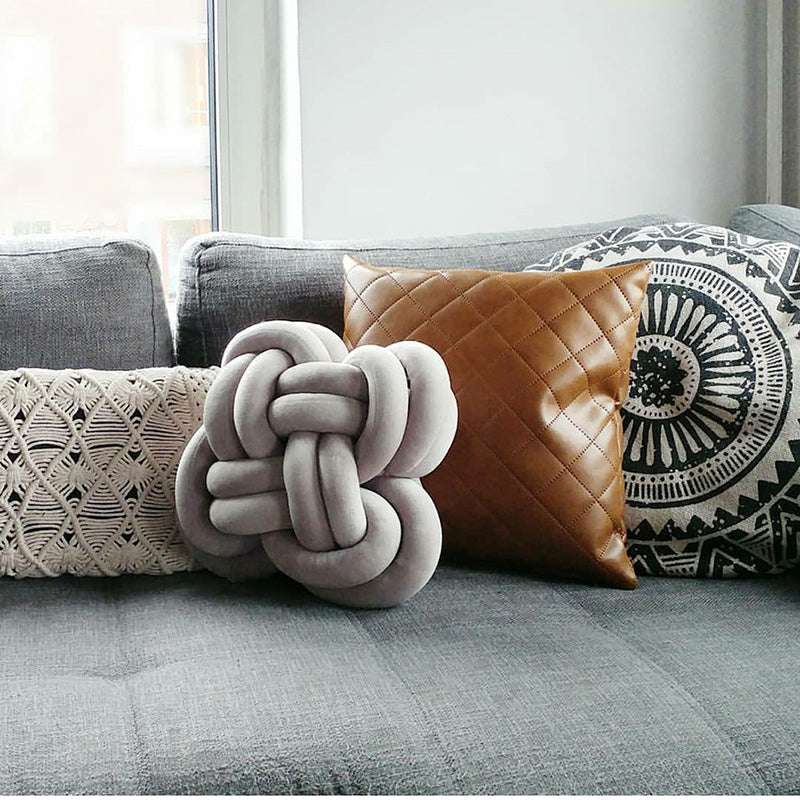 KNOTTED PILLOW(SQUARE) - Wonder Space